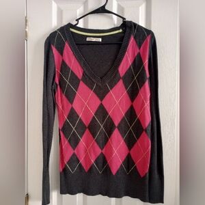 Women's argyle top